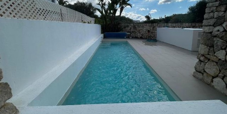 52811 CHALET